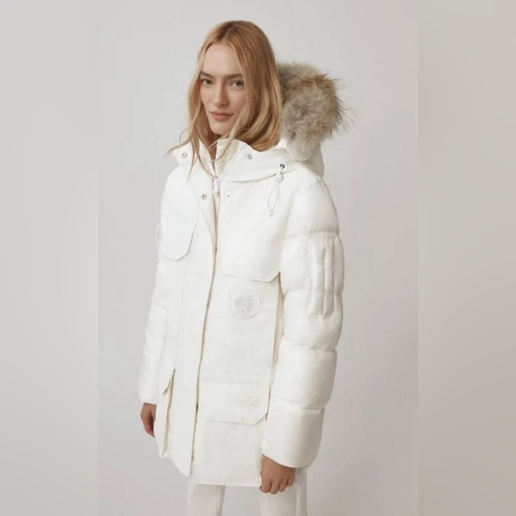 Canada Goose Jackets & Blazers - Canada Goose Expedition Parka